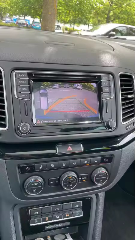 VW Sharan
